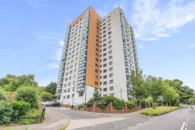 2 Bedroom Flat to Rent Halifax West Yorkshire HX2