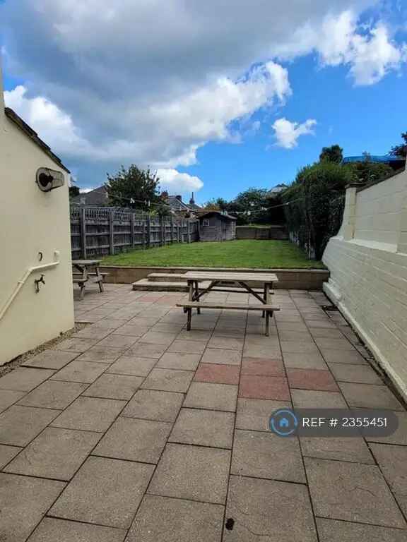 4 Bedroom Student House 2025 26 Winton