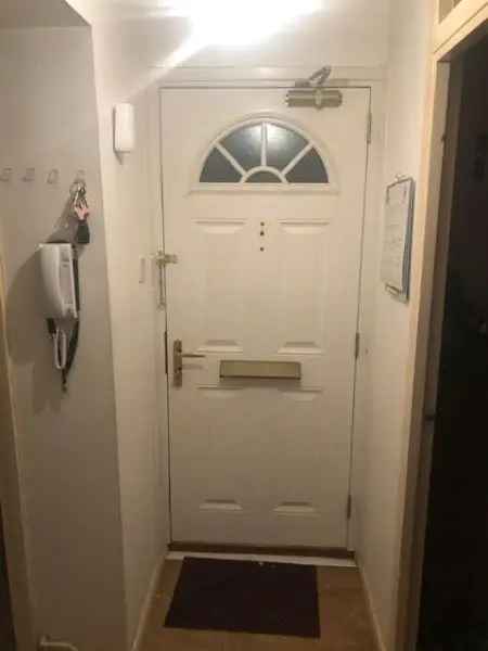 Flat For Rent in Dacorum, England