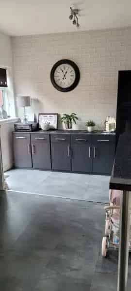 4-Bedroom End House Near Walkden Town Centre