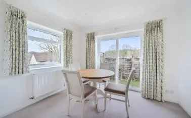 Bungalow For Sale in Dulverton, England