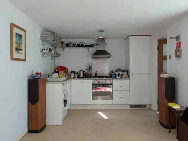 2 Bedroom Semi Detached House Canton Cardiff