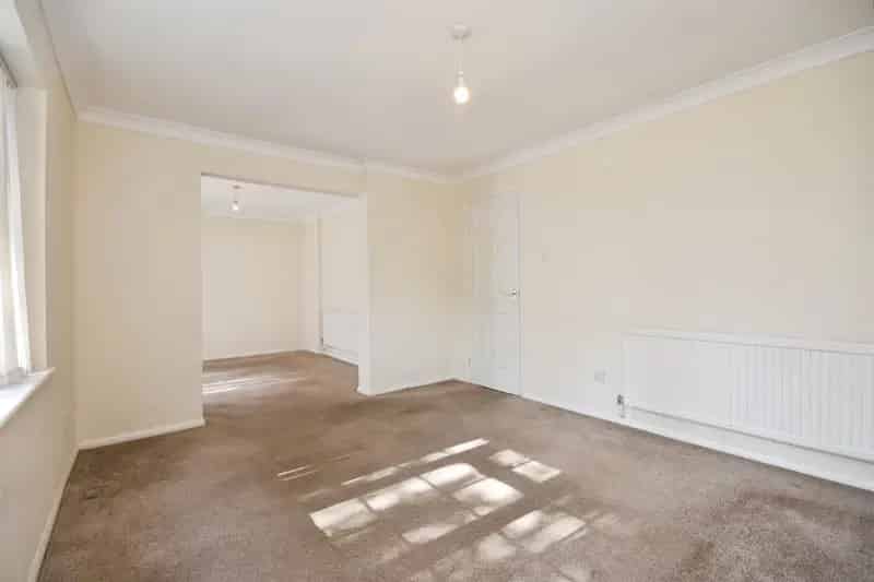 3 Bedroom Mid Terrace House Hutton No Onward Chain