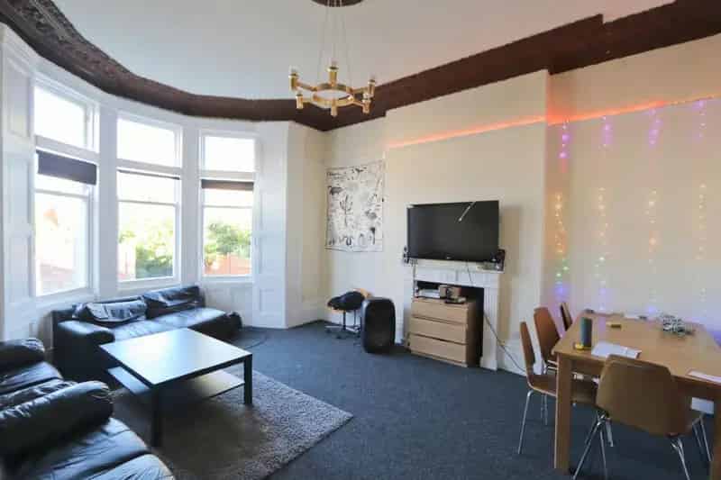 1 Bedroom House Share Student Property 2025-26