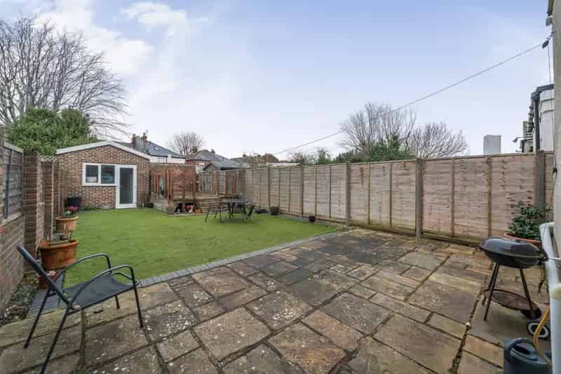 6 Bedroom HMO Investment Property for Rent