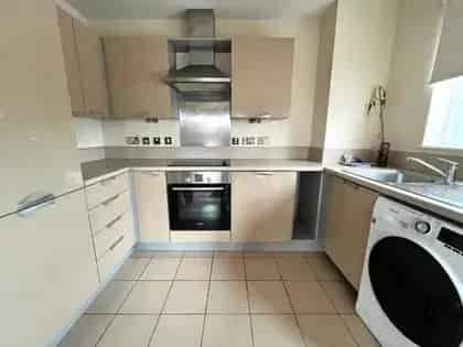 2 Bedroom Flat Birmingham Near New Street Station