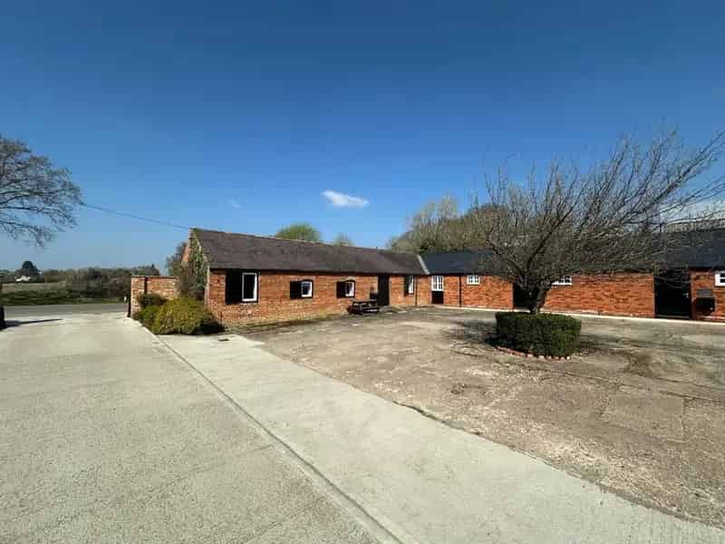 Barn Conversion Office Rural Location Exposed Beams Parking