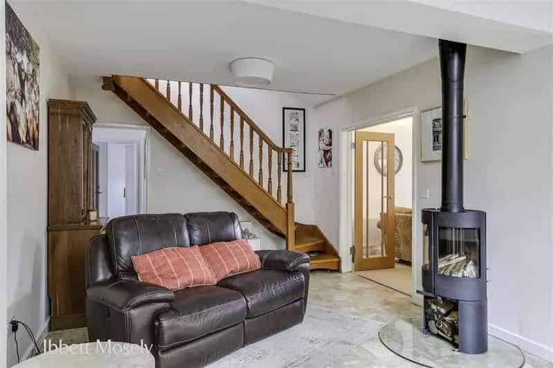 4 Bed Detached Chalet Bungalow For Sale