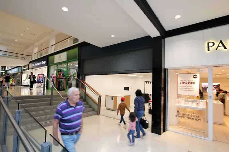 Prime Retail Unit To Let Dolphin Shopping Centre Poole