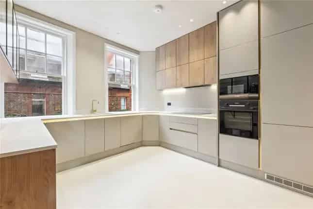 Kensington 4-Bedroom Apartment for Sale