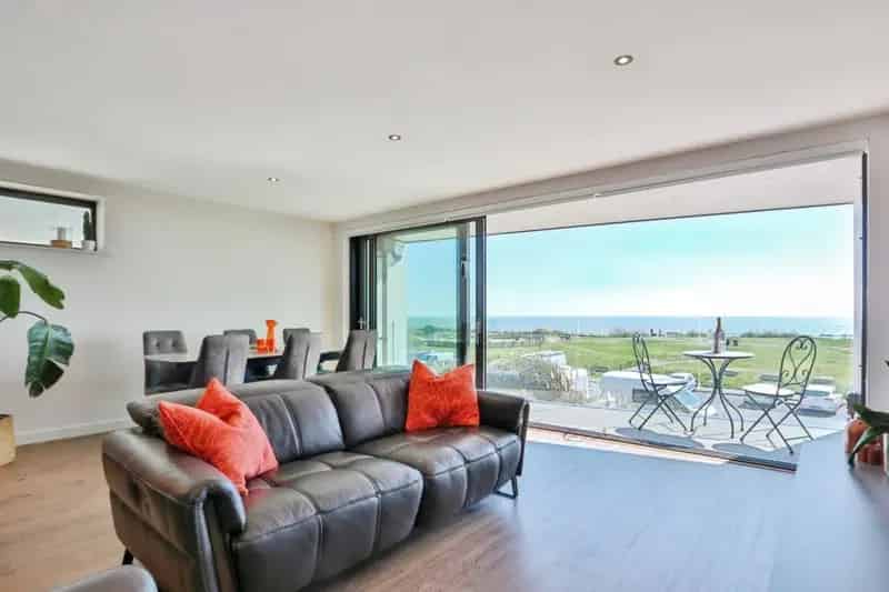 2 Bedroom Seafront Apartment For Sale