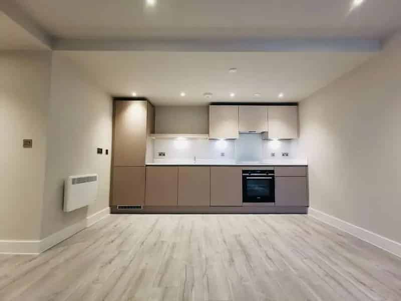 2 Bedroom Apartment Birmingham City Center
