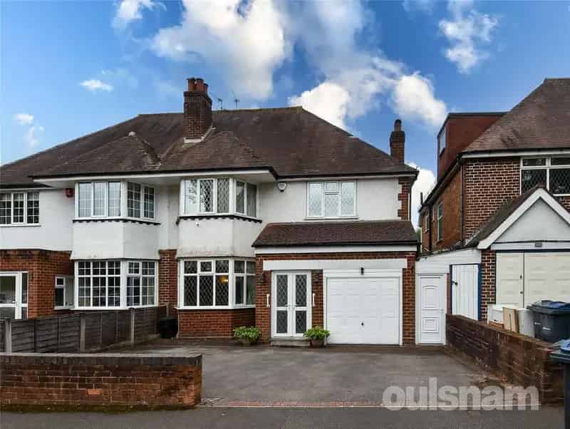 4 Bedroom Semi Detached House For Sale
