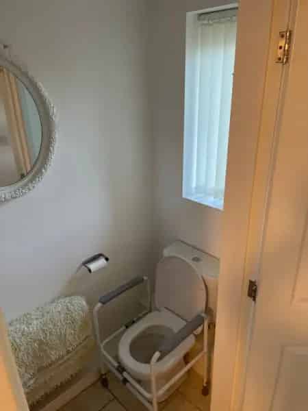 Detached House Large Garden Private Setting