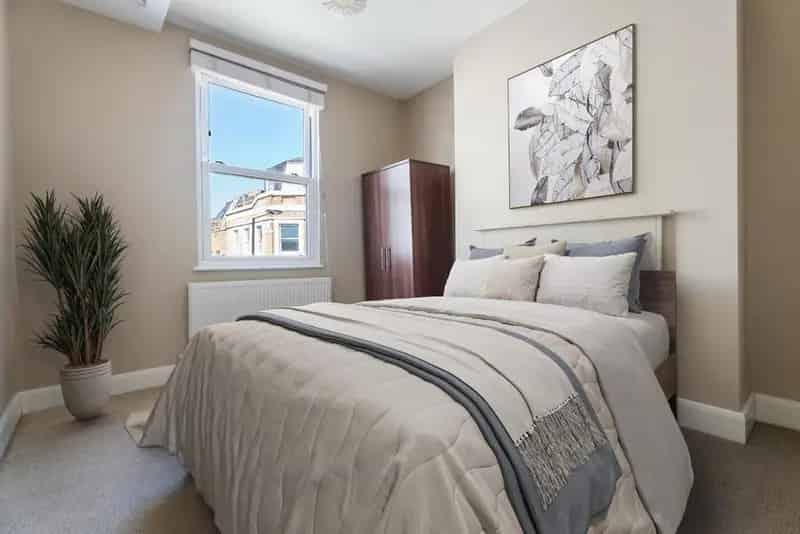 Flat For Sale , London, England