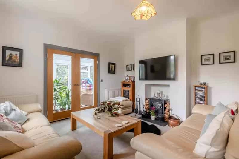 Four Bedroom Sea View House Near Cromer Town Centre
