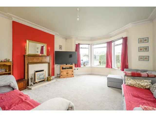 5 Bedroom Detached Bungalow For Sale