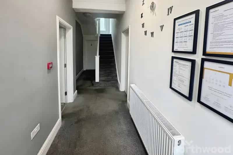 6 Bedroom HMO with En-Suites - £3375 Monthly Rental Income