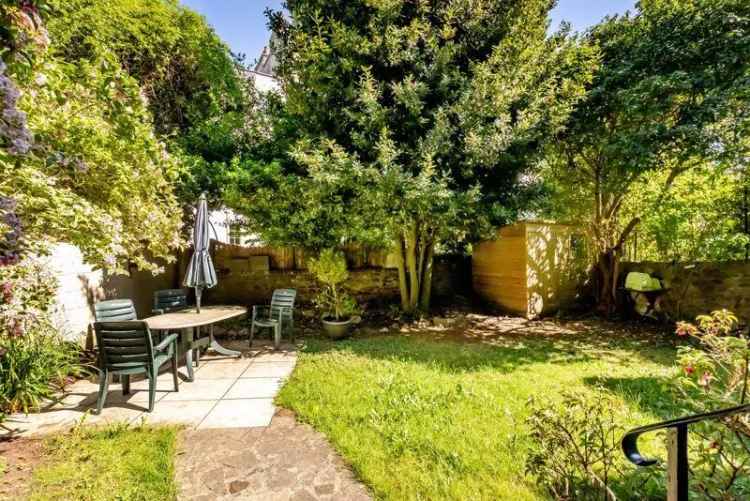 2 Bedroom Apartment for Sale - Grade II Listed Georgian Building