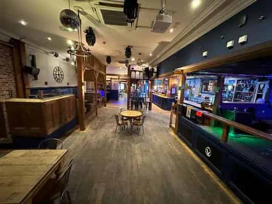 Chichester Pub Restaurant with Letting Rooms