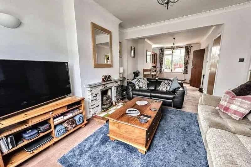 3 Bed Semi Detached House for Sale Wimborne Town Centre