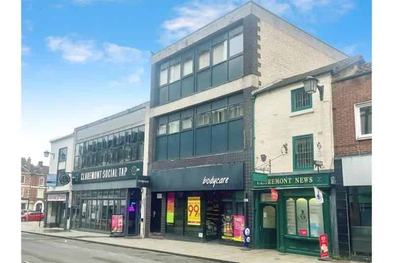 1 Bed Flat for Sale Shrewsbury Town Centre Modern Apartment Long Lease