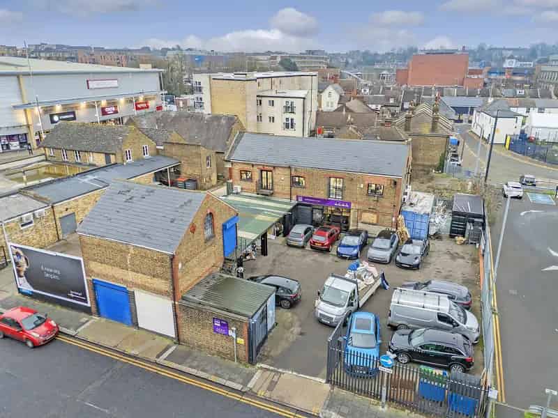 Dental Practice Fit-Out 3814 sq ft Two Buildings Ample Parking