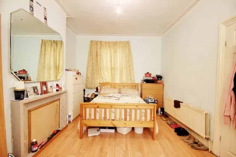 4 Bedroom Terraced House to Rent Cash Buyers