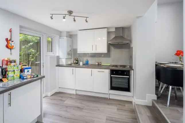 Terraced house to rent in Caedmon Road, London N7