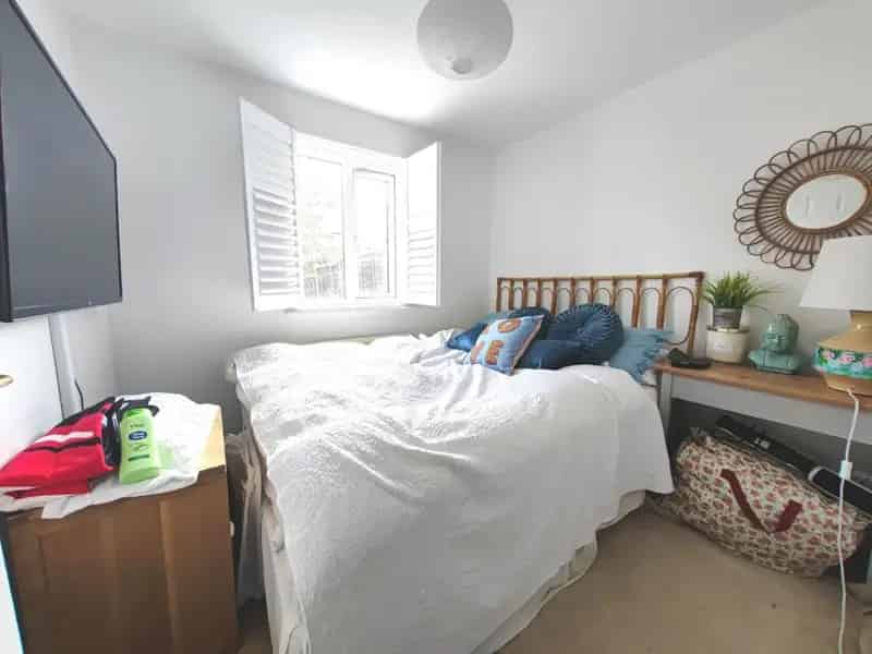 3 Bedroom Townhouse For Sale Garage Driveway