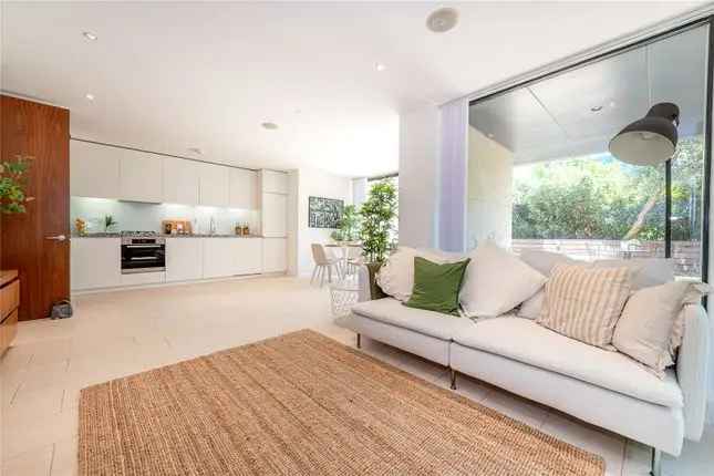 Flat to Rent in Latitude House Oval Road NW1 Modern 2 Bed Flat