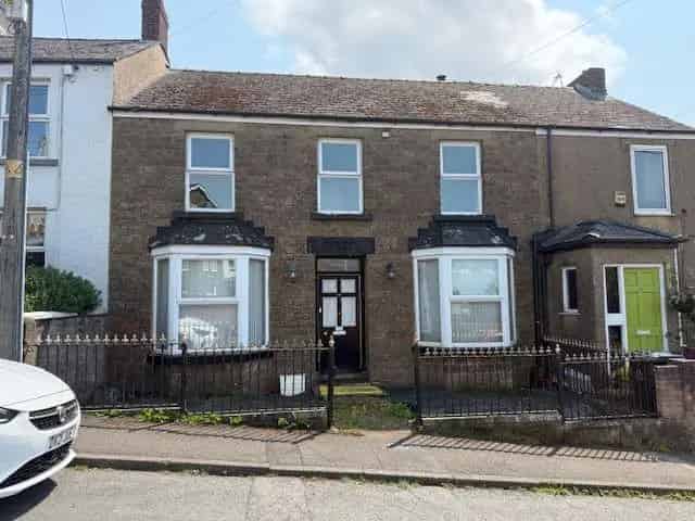 3 Bedroom Terraced House For Sale By Auction
