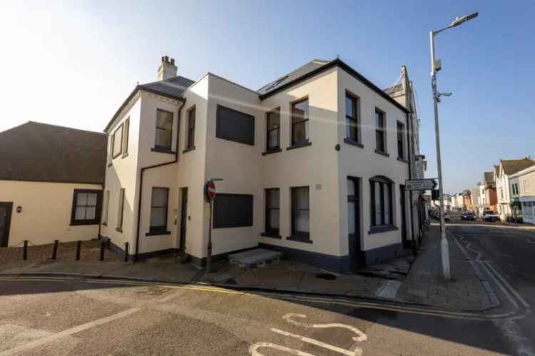 3 Bedroom Flat for Sale Sandgate Kent CT20