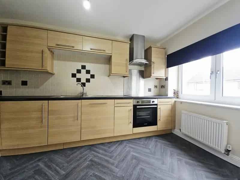 2 Bedroom Flat To Rent