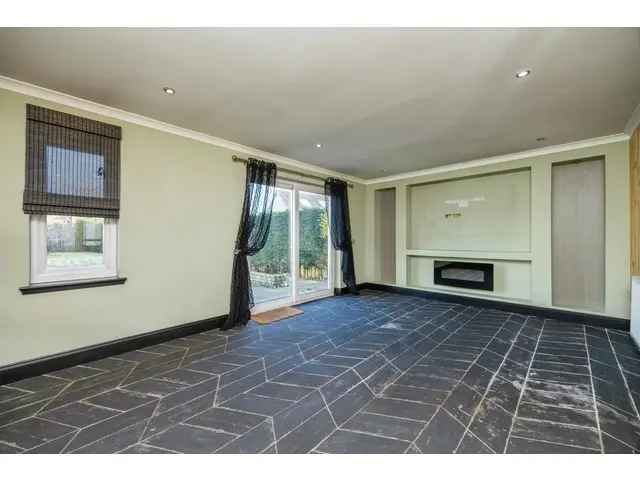 4 Bedroom Detached Bungalow for Sale in North Middleton