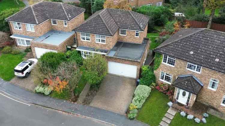 4 bedroom detached house for sale