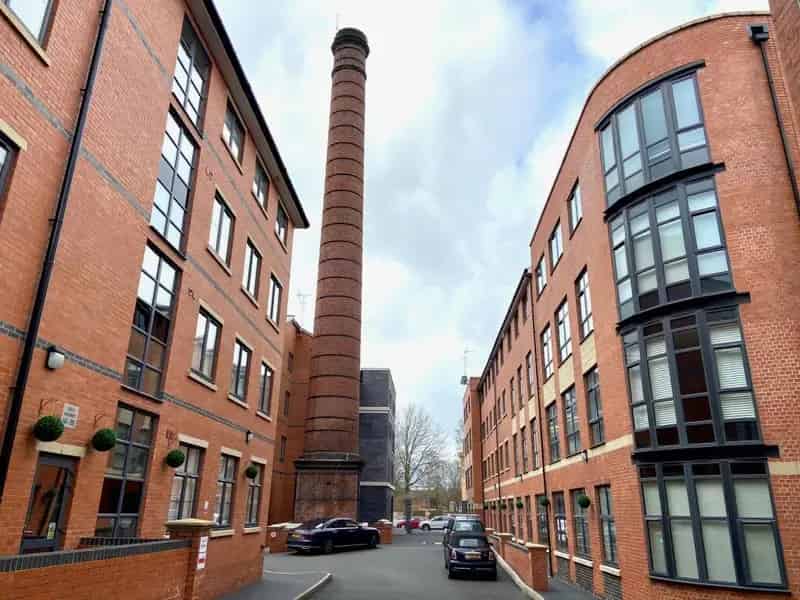 Fully Refurbished Two Bed Apartment Jewellery Quarter Secure Parking