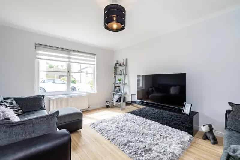 3 Bedroom Detached House for Sale in Blackburn