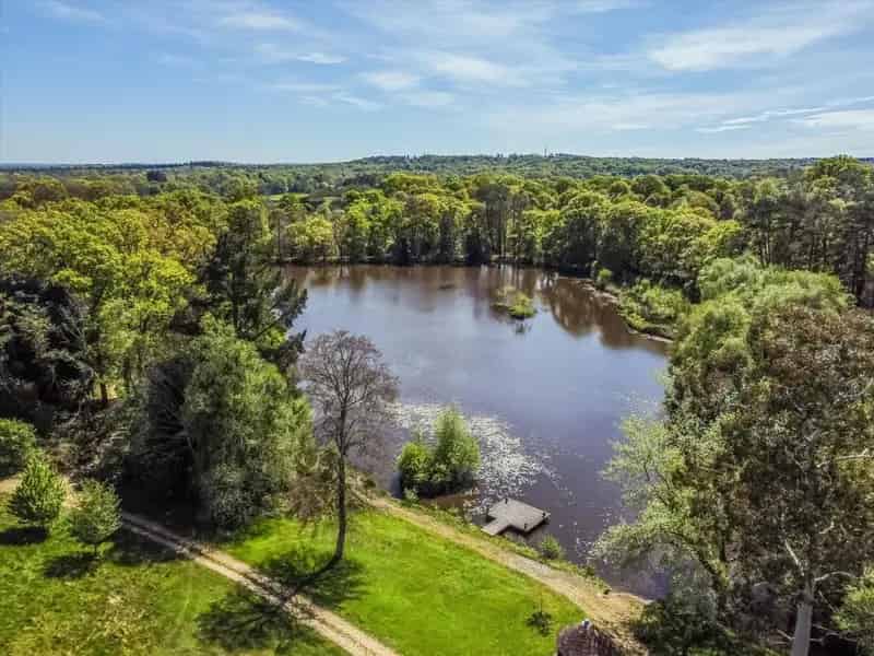 Fountain Court: 11-Bedroom Manor House in the New Forest