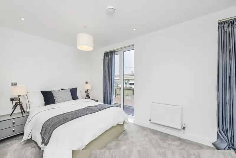 One Bedroom Ground Floor Apartment near Norwood Junction Station
