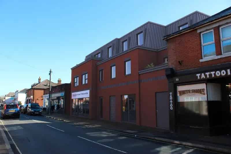 Retail Units Totton Hampshire New Build Class E