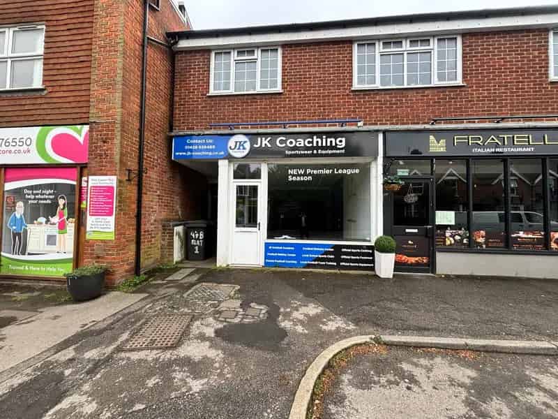Lock Up Shop with Basement Storage and Parking - Wey Hill, Haslemere