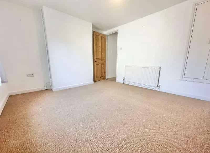 2 Bed Victorian Cottage For Sale - No Deposit Option