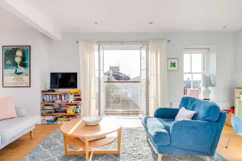 3 Bed Sea View Apartment Lyme Regis - Georgian Grade II Listed Building