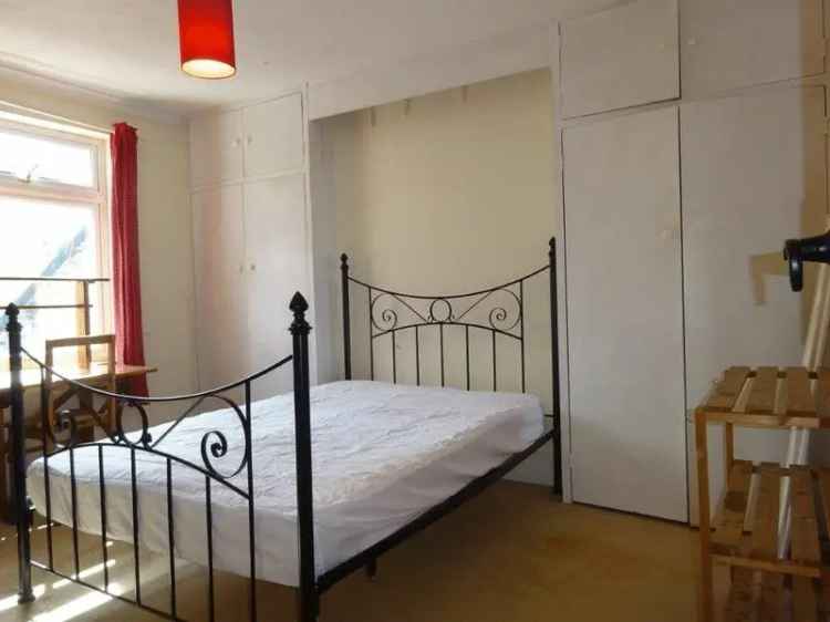 4 Bedroom Detached House Lewes Road Student Property