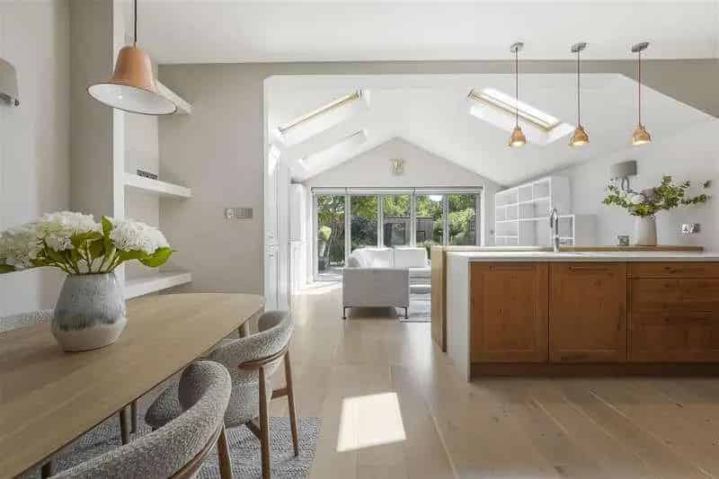 4 Bed Victorian House for Sale near Raynes Park Station
