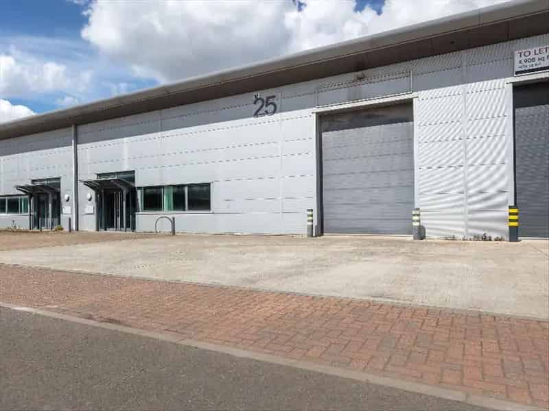 Industrial Warehouse Unit West London