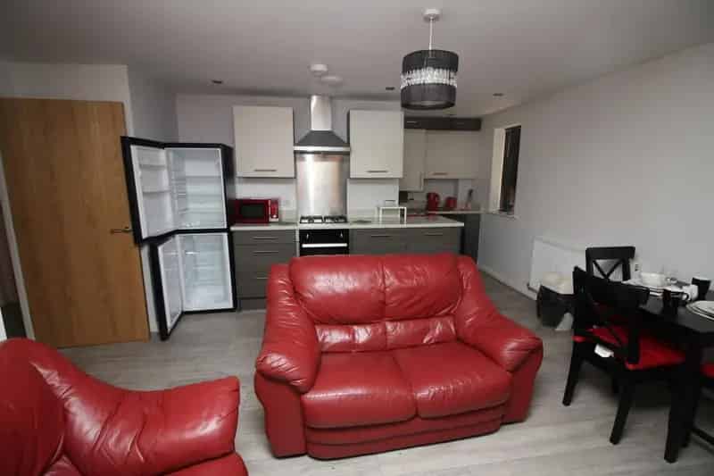 2 Bedroom Flat to Rent