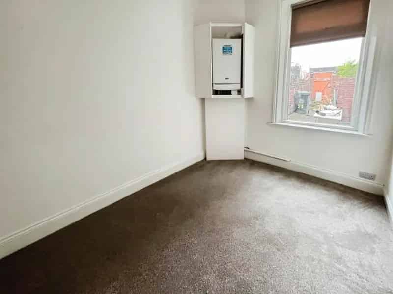 2 Bedroom Flat To Let North Shields 689 SQ FT