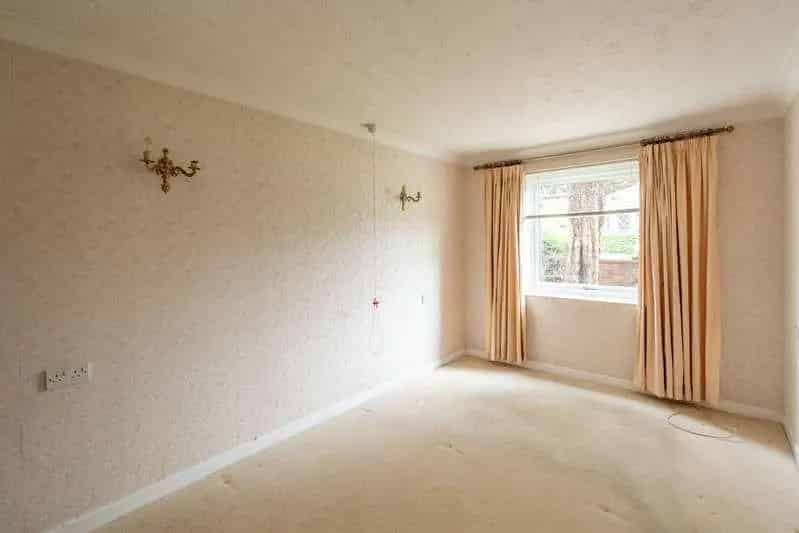 1 bed flat for sale